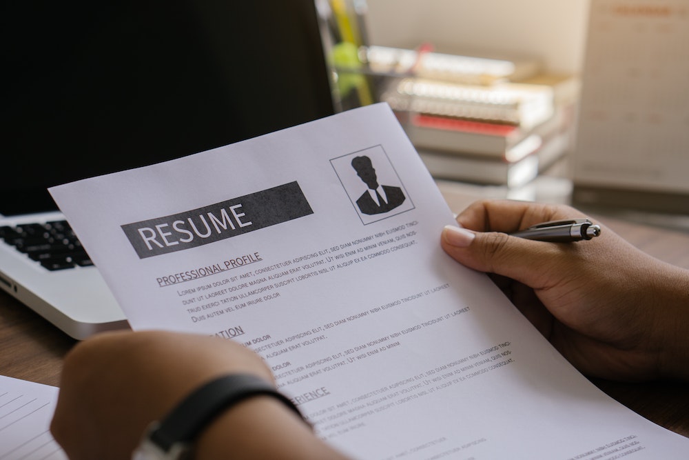 Centres d'intérêt sur un CV : comment les sélectionner et les présenter efficacement